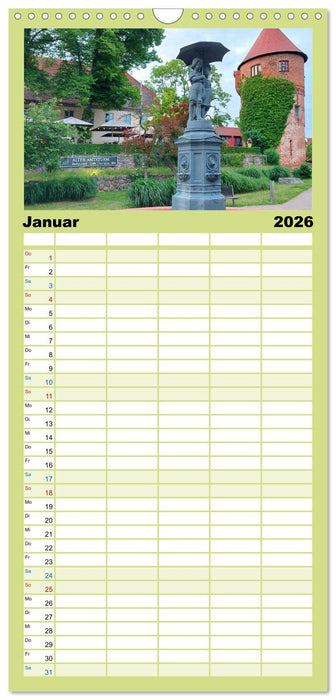 Wunderschöne Mecklenburgische Seenplatte (CALVENDO Familienplaner 2026)