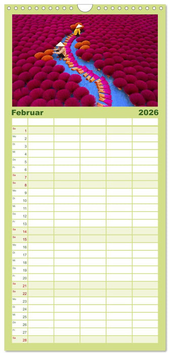 Vietnam - Das Land der Morgenröte. (CALVENDO Familienplaner 2026)