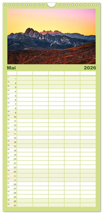 Dolomiten - Die wunderschönen Südalpen in Italien. (CALVENDO Familienplaner 2026)