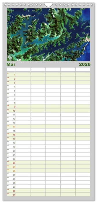 Die Erde aus dem All (CALVENDO Familienplaner 2026)