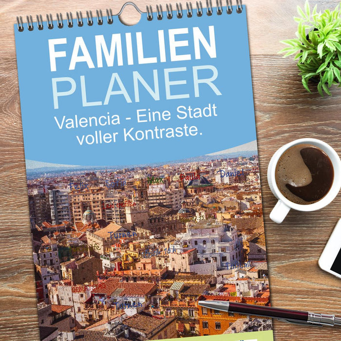 Valencia - Eine Stadt voller Kontraste. (CALVENDO Familienplaner 2026)