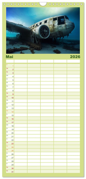 Alte Maschinen - verlassene Lieblinge (CALVENDO Familienplaner 2026)