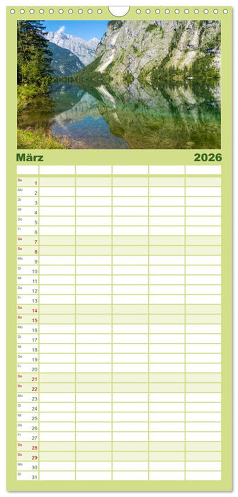 Malerische Seen in Bayern (CALVENDO Familienplaner 2026)