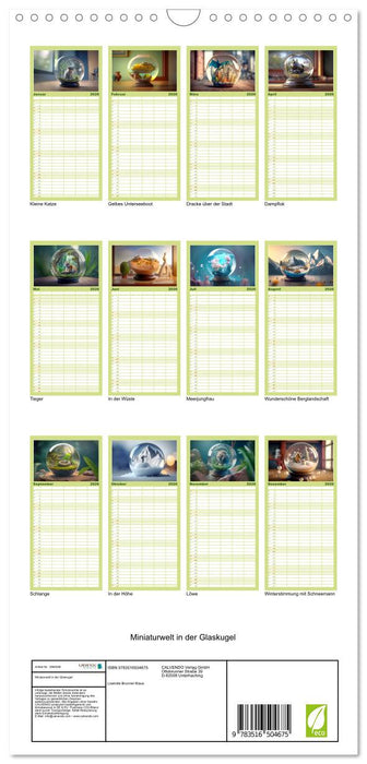 Miniaturwelt in der Glaskugel (CALVENDO Familienplaner 2026)