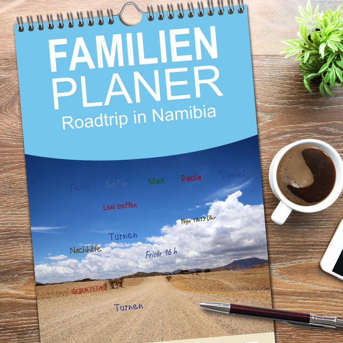 Roadtrip in Namibia (CALVENDO Familienplaner 2026)