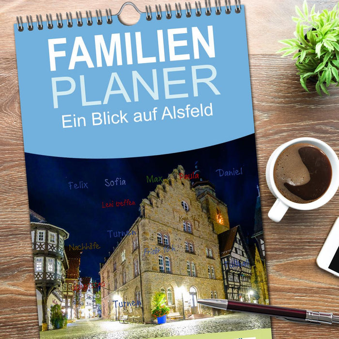 Ein Blick auf Alsfeld (CALVENDO Familienplaner 2026)
