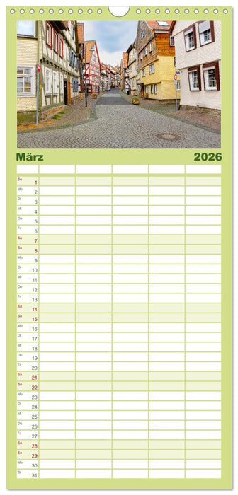 Ein Blick auf Alsfeld (CALVENDO Familienplaner 2026)