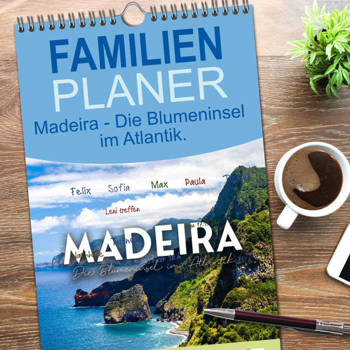 Madeira - Die Blumeninsel im Atlantik. (CALVENDO Familienplaner 2026)