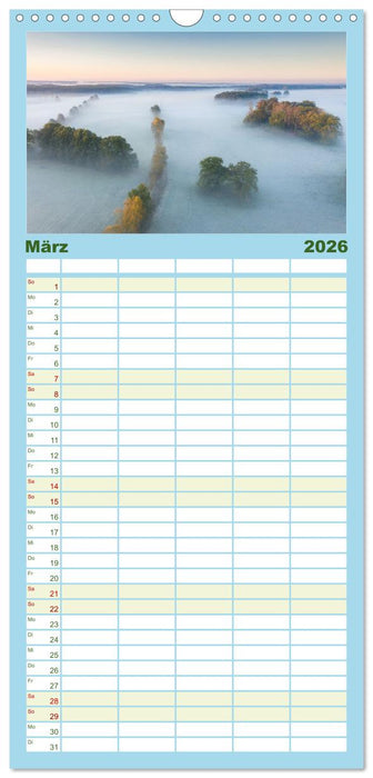 Nebelzauber (CALVENDO Familienplaner 2026)