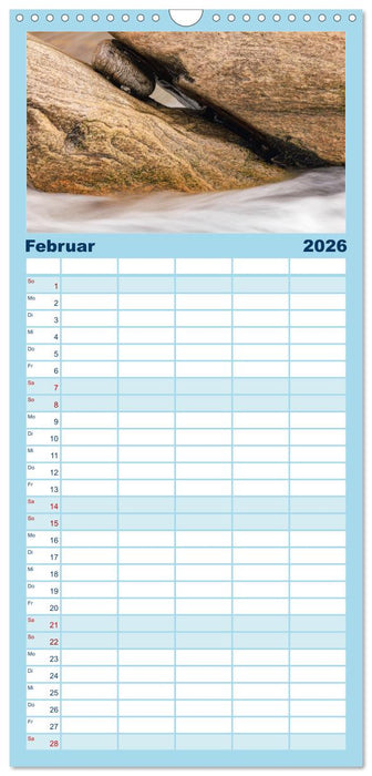 Farben und Formen der Verzasca (CALVENDO Familienplaner 2026)