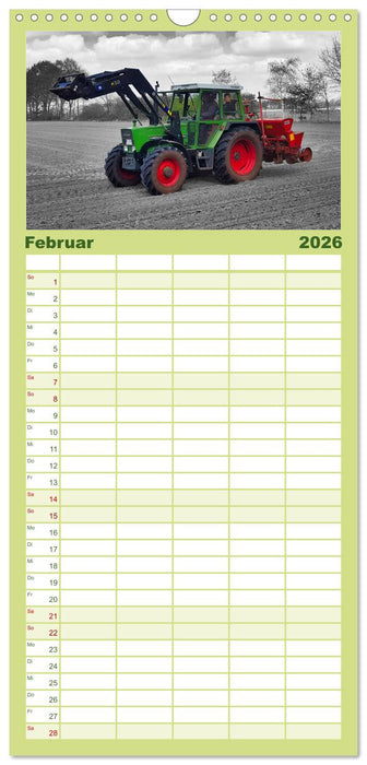 Faszination Landmaschinen - Egal ob alt oder neu (CALVENDO Familienplaner 2026)