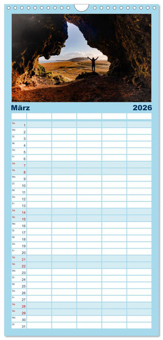 Island - Rundreise im Oktober (CALVENDO Familienplaner 2026)