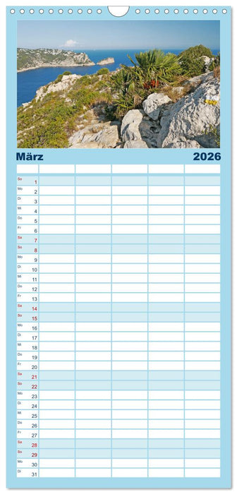 Costa Blanca. Schroffe Felsen und schillerndes Mittelmeer (CALVENDO Familienplaner 2026)