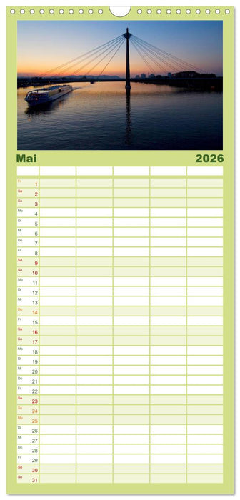 Österreichs Donau (CALVENDO Familienplaner 2026)