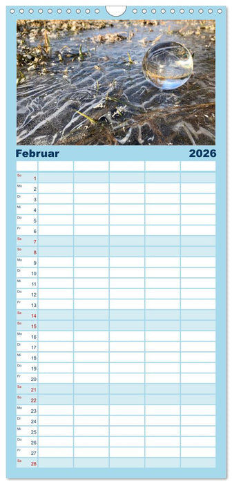 Perspektiven 2026 - Natur im Prismablick (CALVENDO Familienplaner 2026)