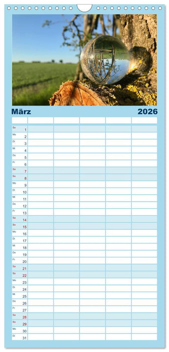 Perspektiven 2026 - Natur im Prismablick (CALVENDO Familienplaner 2026)