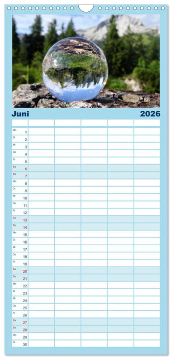 Perspektiven 2026 - Natur im Prismablick (CALVENDO Familienplaner 2026)