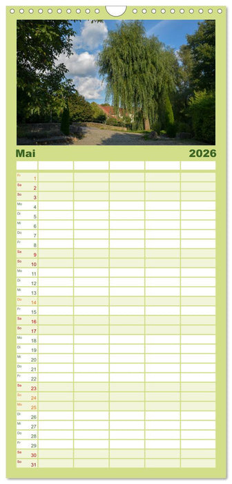 In und um Ostheim vor der Rhön (CALVENDO Familienplaner 2026)