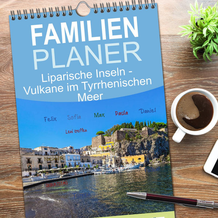 Liparische Inseln - Vulkane im Tyrrhenischen Meer (CALVENDO Familienplaner 2026)