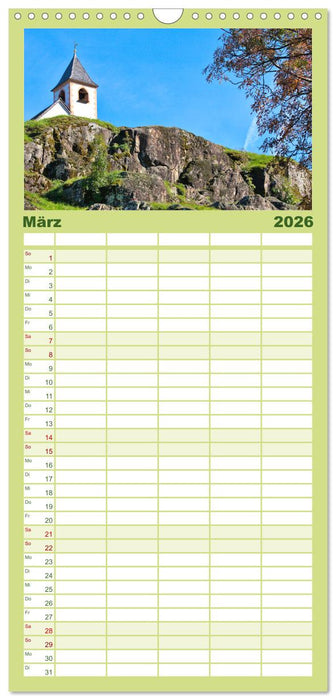 Goldener Herbst in Südtirol (CALVENDO Familienplaner 2026)