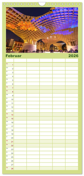 Andalusien - Sevilla (CALVENDO Familienplaner 2026)