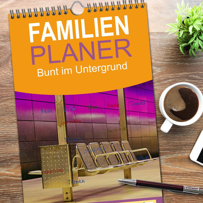 Bunt im Untergrund (CALVENDO Familienplaner 2026)