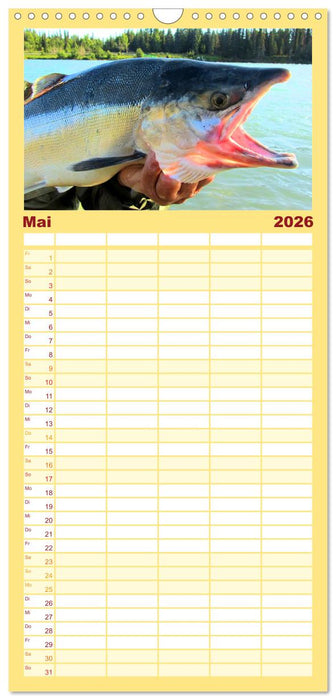 Anglerglück - den Fisch am Haken (CALVENDO Familienplaner 2026)