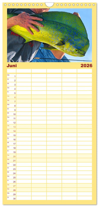 Anglerglück - den Fisch am Haken (CALVENDO Familienplaner 2026)