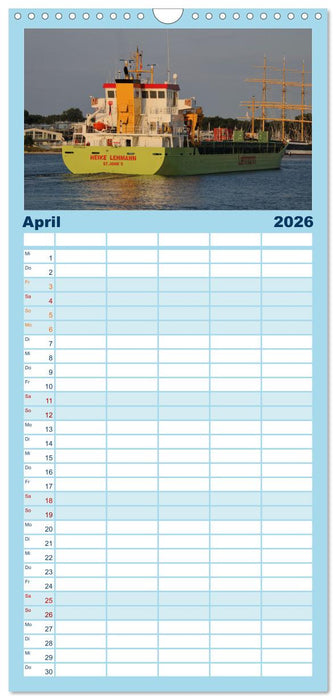 Shipspotting Travemünde (CALVENDO Familienplaner 2026)