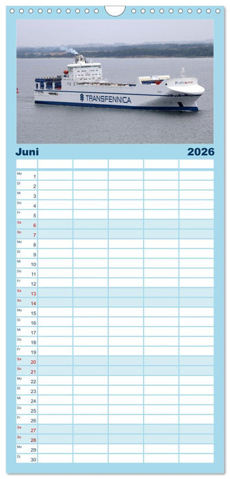 Shipspotting Travemünde (CALVENDO Familienplaner 2026)