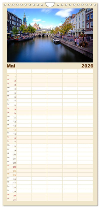 Ein Blick auf Leiden (CALVENDO Familienplaner 2026)