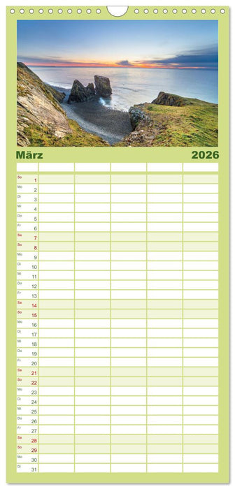 Wales - Eine spektakuläre Reise in ein bezauberndes Land. (CALVENDO Familienplaner 2026)