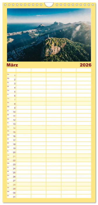 Rio de Janeiro - Am Fuße des Corcovados. (CALVENDO Familienplaner 2026)