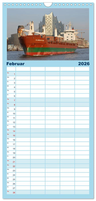 Shipspotting Hamburg (CALVENDO Familienplaner 2026)