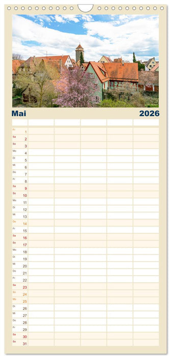 Ein Spaziergang durch Rothenburg ob der Tauber (CALVENDO Familienplaner 2026)