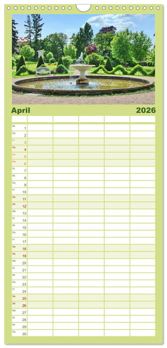 Schlossgarten Neustrelitz (CALVENDO Familienplaner 2026)