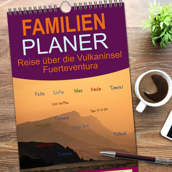 Fuerteventura - Reise über die Vulkaninsel (CALVENDO Familienplaner 2026)