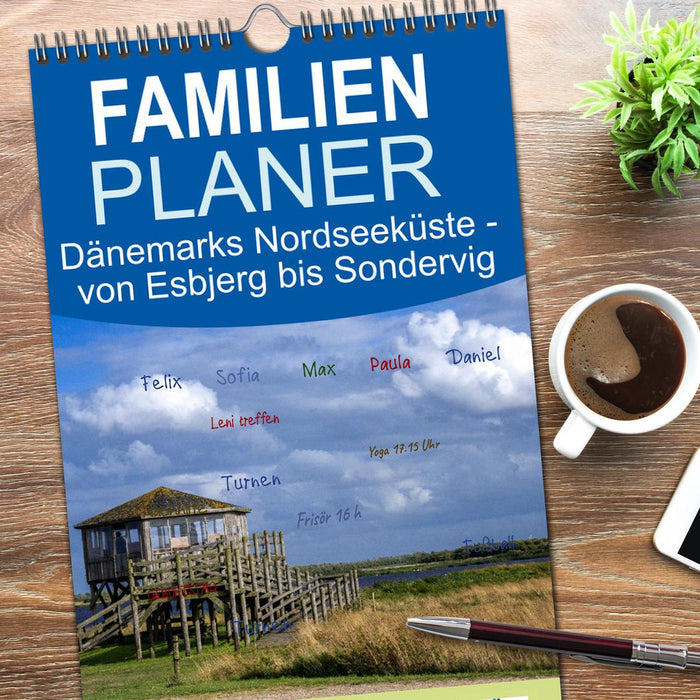 Dänemarks Nordseeküste - von Esbjerg bis Sondervig (CALVENDO Familienplaner 2026)