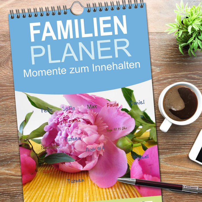 Momente zum Innehalten (CALVENDO Familienplaner 2026)