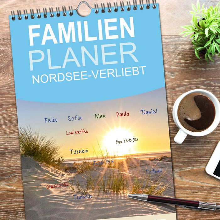 NORDSEE-VERLIEBT (CALVENDO Familienplaner 2026)