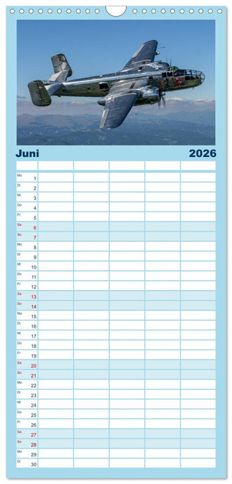 Fliegende Legenden - Warbirds (CALVENDO Familienplaner 2026)