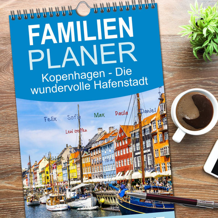 Kopenhagen - Die wundervolle Hafenstadt (CALVENDO Familienplaner 2026)