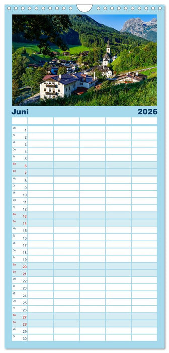 Unterwegs im Bergsteigerdorf Ramsau (CALVENDO Familienplaner 2026)