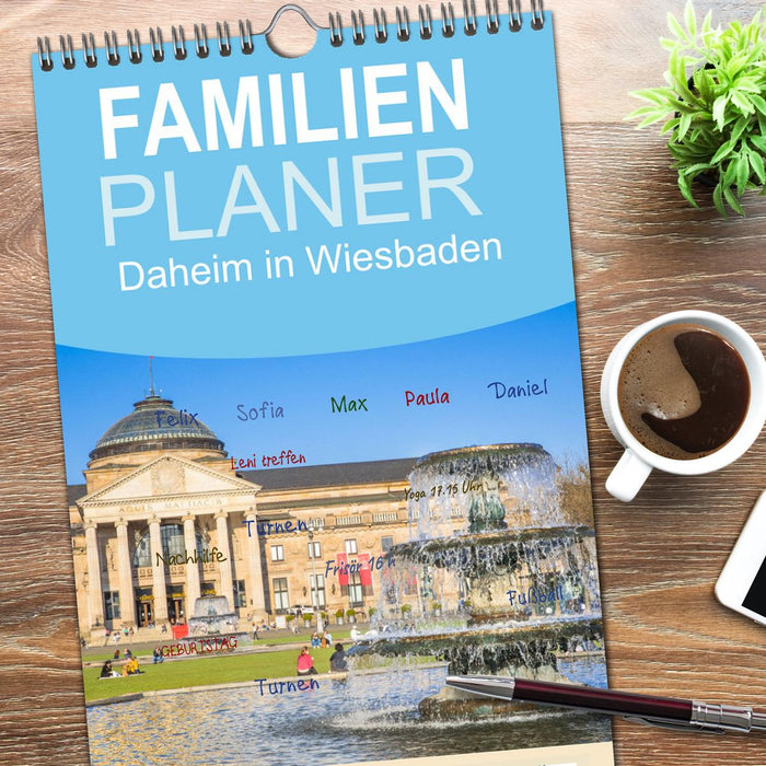 Daheim in Wiesbaden (CALVENDO Familienplaner 2026)