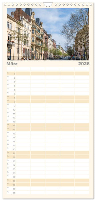 Daheim in Wiesbaden (CALVENDO Familienplaner 2026)