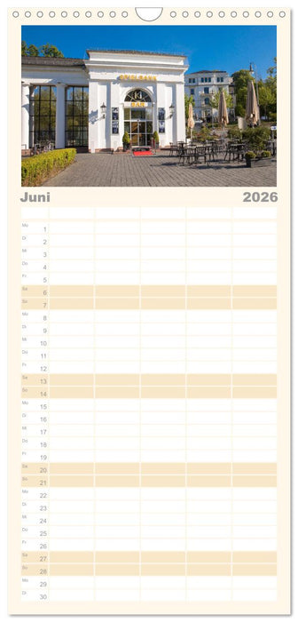 Daheim in Wiesbaden (CALVENDO Familienplaner 2026)