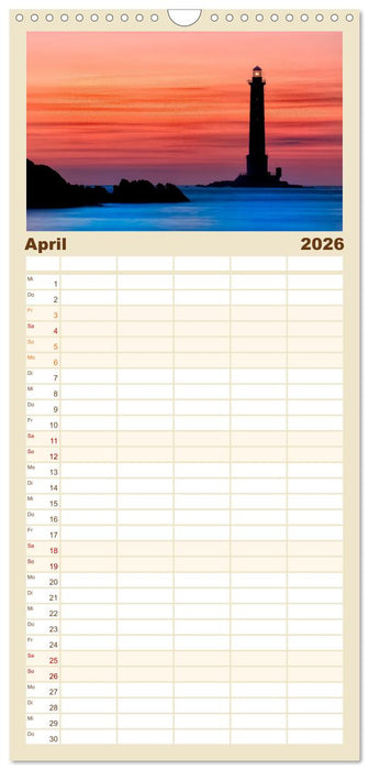 Leuchttürme - An den schönsten Küsten. (CALVENDO Familienplaner 2026)