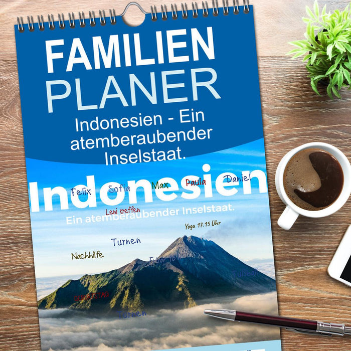 Indonesien - Ein atemberaubender Inselstaat. (CALVENDO Familienplaner 2026)