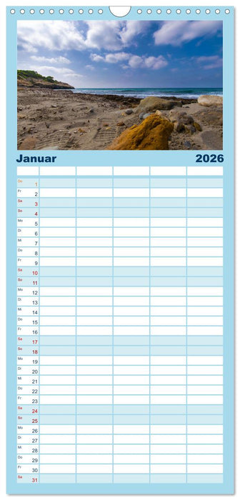 Menorca - die kleine Schwester von Mallorca (CALVENDO Familienplaner 2026)