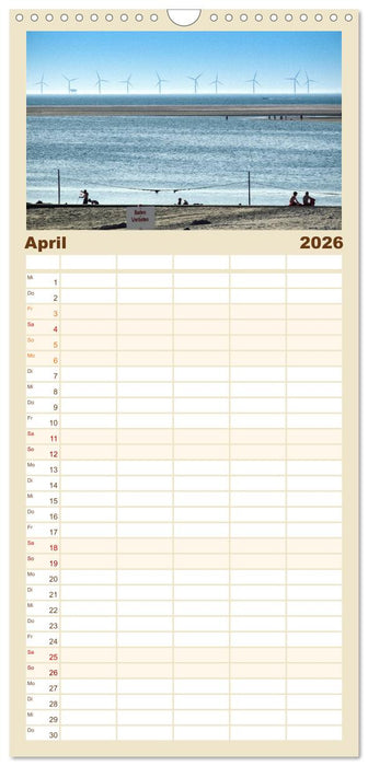 Blick auf Borkum (CALVENDO Familienplaner 2026)